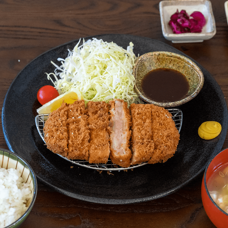 元気豚のとんかつ定食