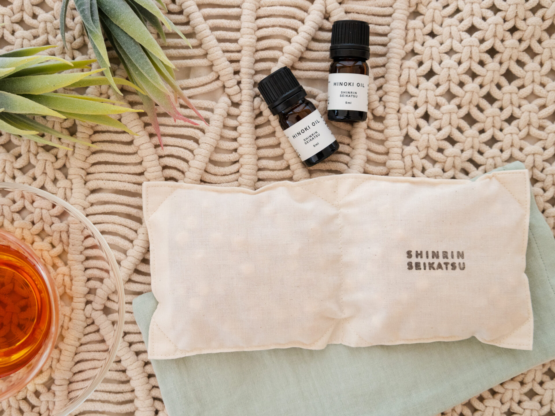 【11/1~12/25】ティーセット&アイピロー付き チーズフォンデュと特製デザートのご褒美プラン|頑張る私をひと休み。