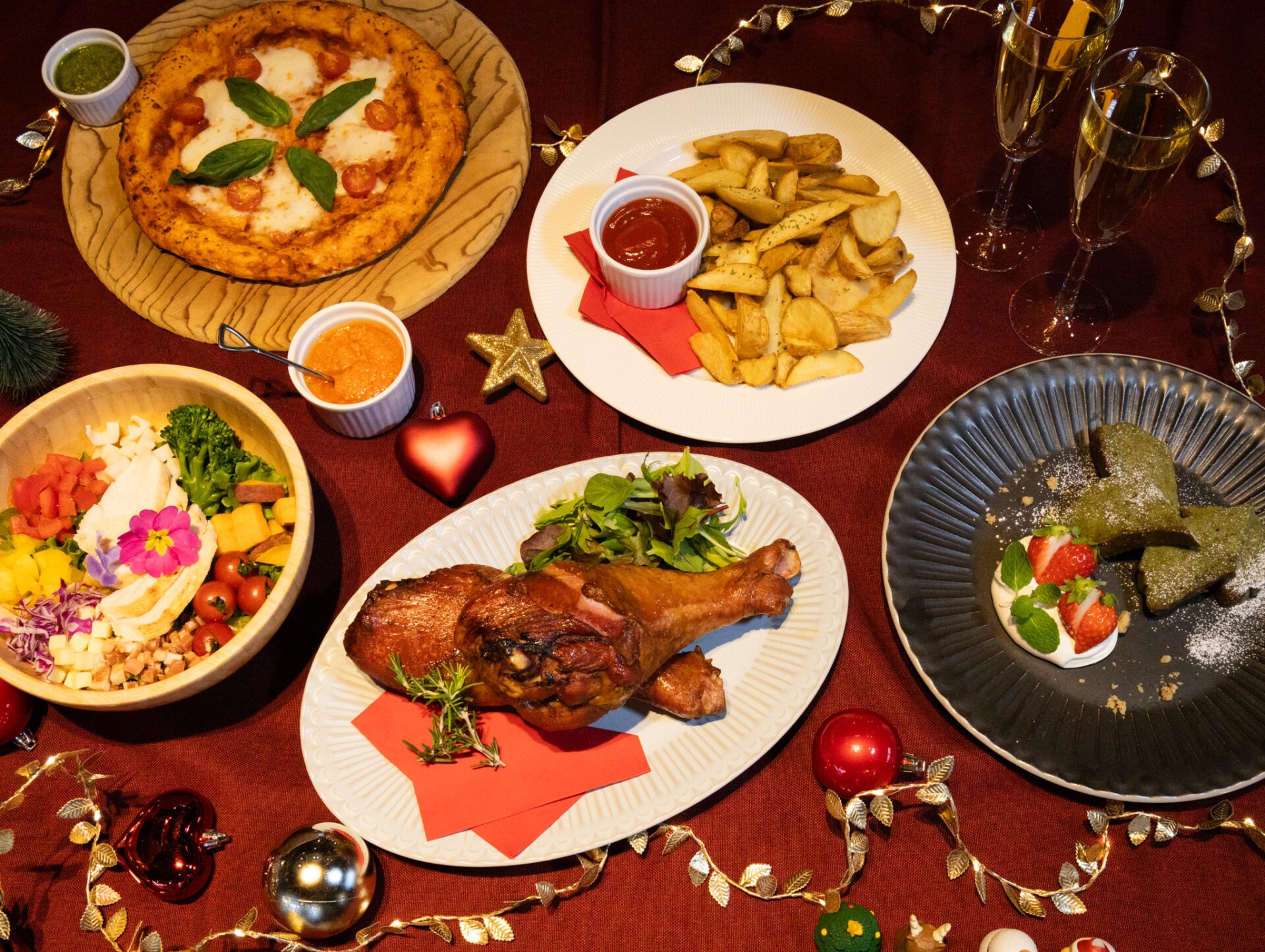 12/17～12/25｜クリスマスオードブルで、いつもの食卓に少しだけ特別を。THEFARMカフェで”クリスマスボックス”事前予約制で販売開始。